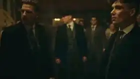 谢尔比.亚瑟死了,汤米也跟着死了,心疼汤米
