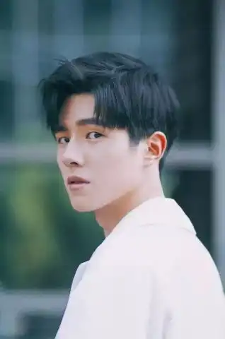 刘昊然少年如风