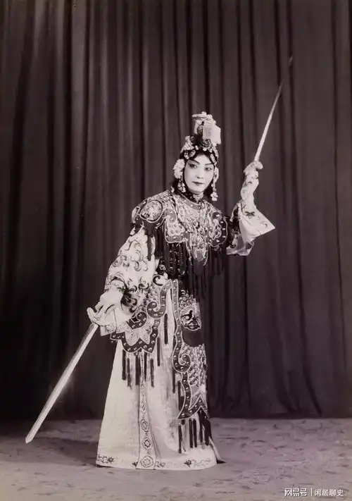 从走会到皇会,老佛爷的一道懿旨成就了八仙祝寿剑
