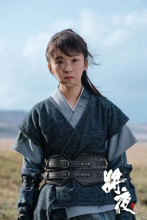 将夜口碑爆棚,从第一集的诸多细节便能窥探出它的成功
