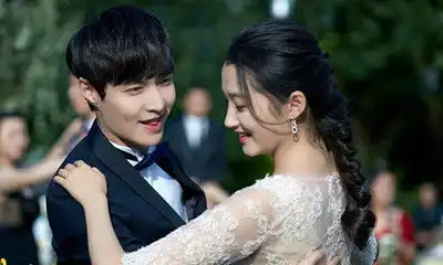 关晓彤合作的男演员,马可演技最好,鹿晗倒数第二
