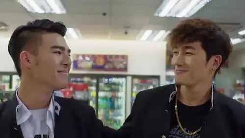 看完这段两岸基友情我不会说普通话了