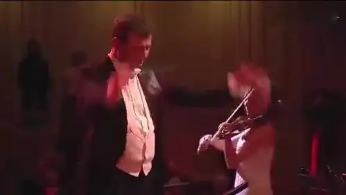 闻香识女人中的经典插曲porunacabeza