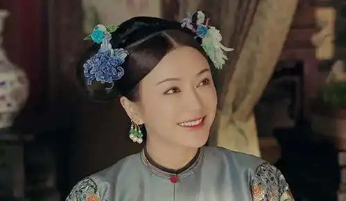 曾是假脸姐妹团大姐大,如今美得冒泡,却还是输给了angelababy
