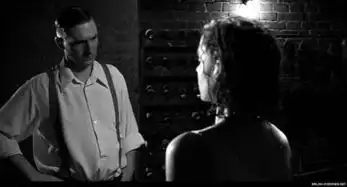 这是辛德勒的名单的剧照求这个画面的上下文剧情十万火急