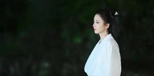 陈都灵厉害了,浣溪沙中古装扮相美得过分

