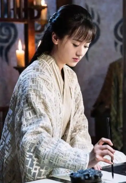 花痴黄一琳结婚,书痴袁冰妍爆红,将夜道痴孟子义半年没戏拍
