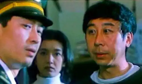 50岁张嘉译因健康原因改名张嘉益网友爆料跟冯巩拍戏时叫张小童
