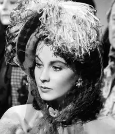 那些被费雯丽穿过的裙子
