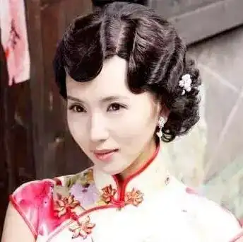 惊艳几百年只有老上海才懂得旗袍情结
