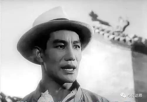 影戏小兵张嘎中嘎子安吉斯北大卒业,以后匿影藏形为哪般
