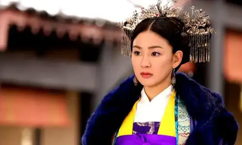 放羊的星星15年后,欧雅若戏里演妈妈,戏外44岁仍未婚
