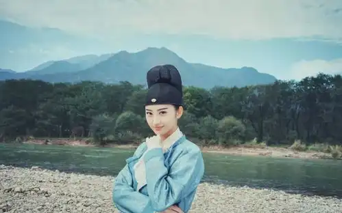 热巴穿成这样还被当男人,男主你是不是瞎