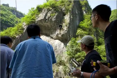 现在订机票还来得及,跟着春节档电影去环游世界
