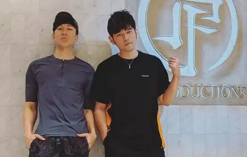 曝周杰伦赌博两晚输1亿,投资失败欠巨债,开演唱会疑似捞金
