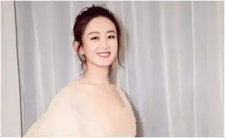 赵丽颖郑晓龙新剧确认,强强联手引期待曾今的小龙套变女主
