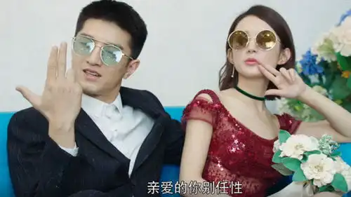 倾城时光赵丽颖最漂亮的造型出现了,自带闪光灯惊艳众人

