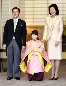 西班牙公主神还原冰雪女王列数各国公主美照