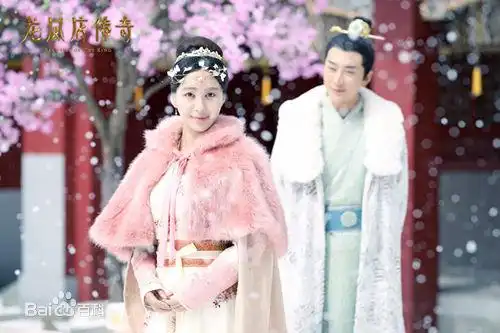 李菲儿新剧龙凤店传奇大玩变脸,简直是舒畅杨紫孙俪结合体