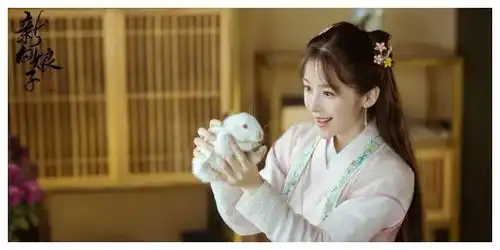 19版白娘子五美女魅力鞠婧祎最靓肖燕赵樱子惊艳