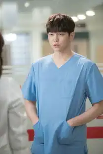 瘦下来就是男神先热情地打扫吧尹钧相在皮诺丘时期到底有多帅呢