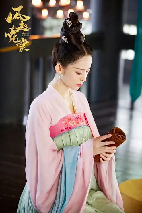 网评古装剧最美唐宫美人top10赵露思甜美倪妮霸气,宋轶美上热搜