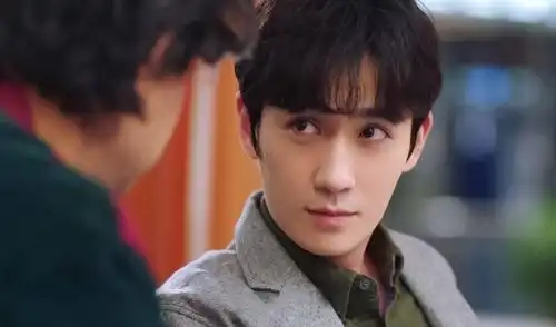 8月未启惊喜先到蔡徐坤朱一龙张杰同时加盟,节目未播先火
