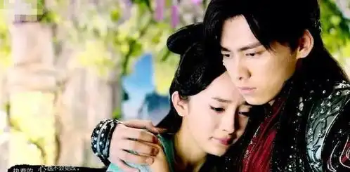 杨幂带火了很多男明星,李易峰赵又廷上榜,而他带火了杨幂