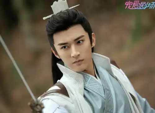 琉璃昊辰师兄逆袭了,接连两部新剧来袭,而且都是出演男主
