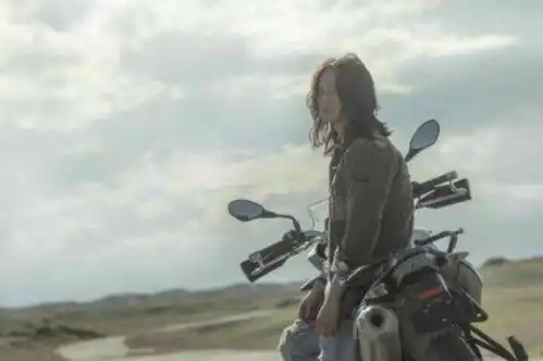 你觉得飞驰人生里尹正的表现怎么样