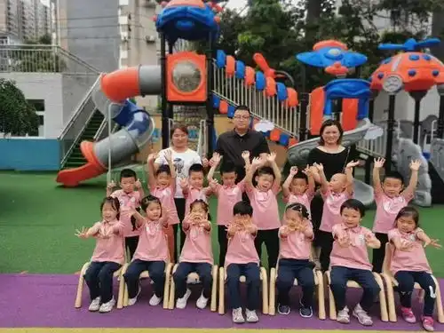 花开半夏拥抱成长惠济区实验幼儿园东风园区幼儿期末测评纪实
