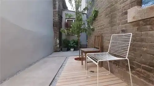 青山周平让43㎡l型蜗居变身立体胡同