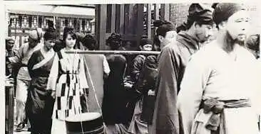 87版红楼梦里,被删减的4大镜头,贾宝玉见秦钟,妙玉被强盗掳走
