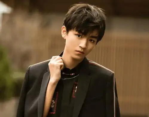 张一山大学4年为什么不接戏这个理由实力打脸关晓彤王俊凯
