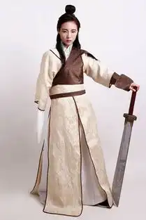 辣妈cos武侠照圆儿时梦网友赞想做就做有性格
