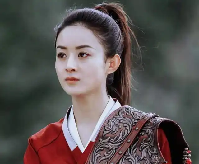 25岁因模仿王艳走红,28岁成名后想要摆脱标签,33岁脱标尚未成功