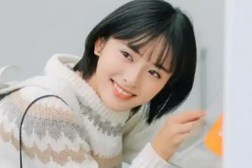 不瘦下来不知道有多美沈月新戏瘦出漫画脸,双腿变麻杆