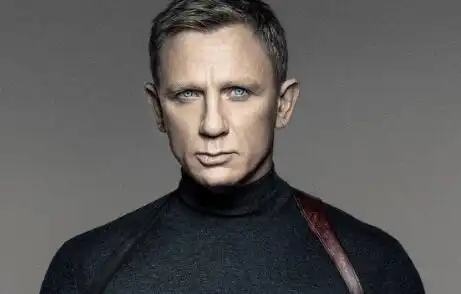 六任007秒杀小鲜肉最帅主演罗杰摩尔去世
