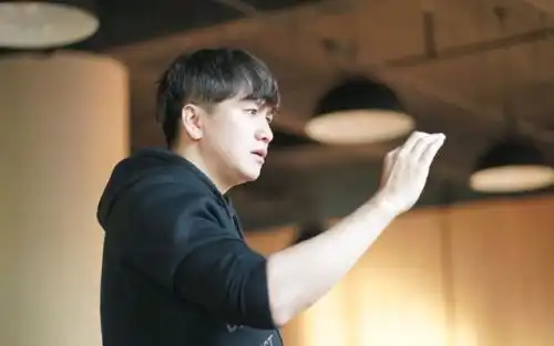 翟天临近况曝光,晒剧照秀演技,网友实力派