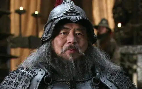 汉献帝为什么迫不及待要把皇位禅让给曹丕,他怎么会这么反常
