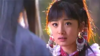 搞不懂为啥杨幂和baby童年跟现在一样美,出道早期却很丑