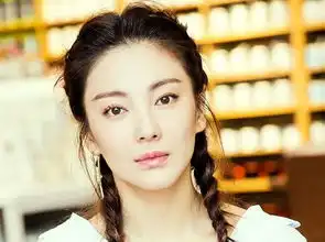 张馨予靠结婚圈粉,张雨绮靠离婚圈粉,而她们却有一个共同点