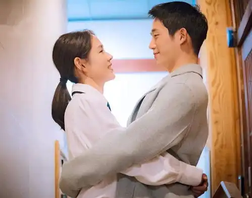 经常请吃饭的漂亮姐姐已甜蜜完结,36岁孙艺珍越活越有味道
