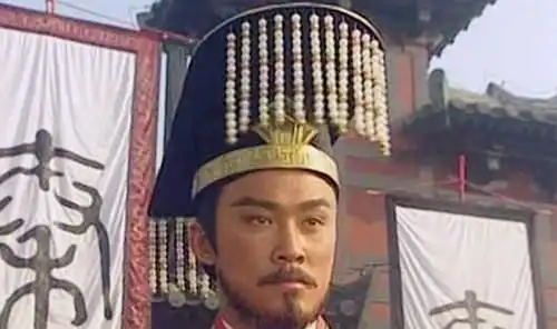 秦朝和汉朝巅峰时期军力相比哪个更强
