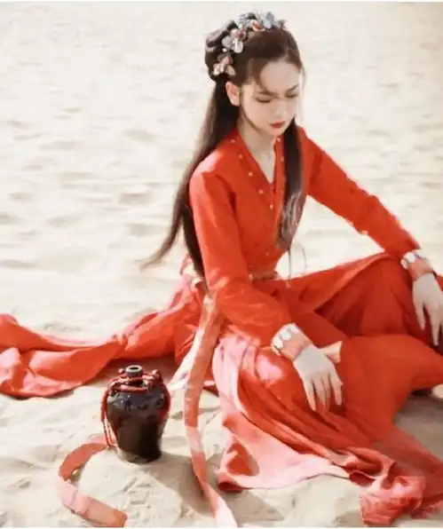 凤九最初人选并非迪丽热巴,看到定妆照,网友直呼太好看了吧
