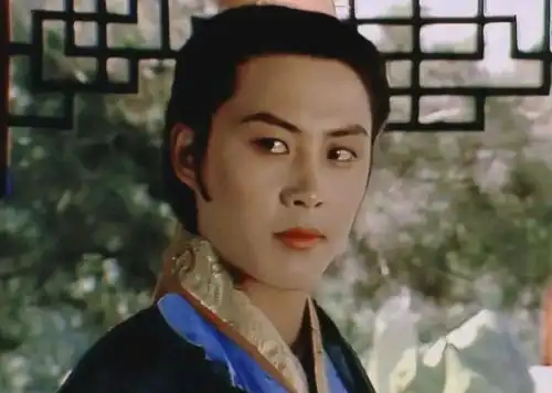 62岁琏二爷高宏亮近况帅气依旧,住上海豪宅,至今无绯闻