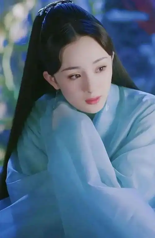 刘恺威近照惊呆网友,老得认不出来了,杨幂华为代言成热议
