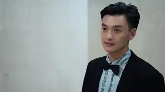 创业时代罗维剧照