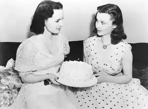 听说你的衣柜里还没有2019必备的流行单品
