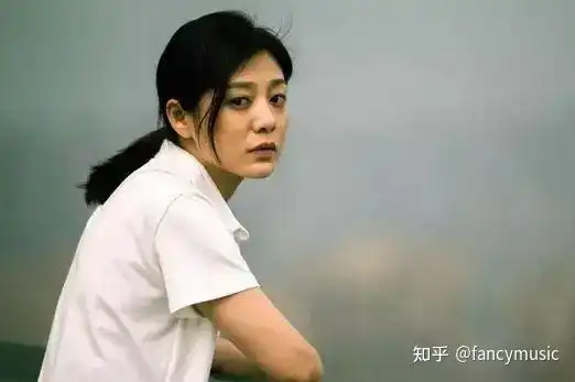 新晋鬼后王真儿的走红,打破了网影万年烂片的魔咒
